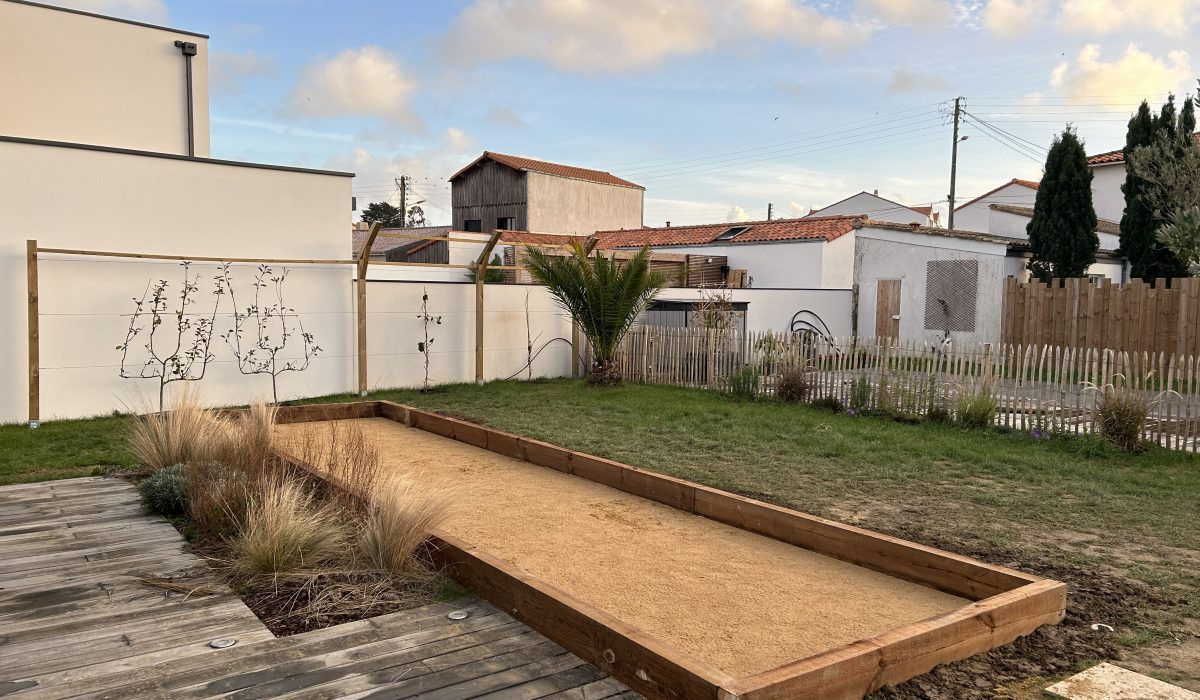 Bordures de rouet de boules en traverses paysagères