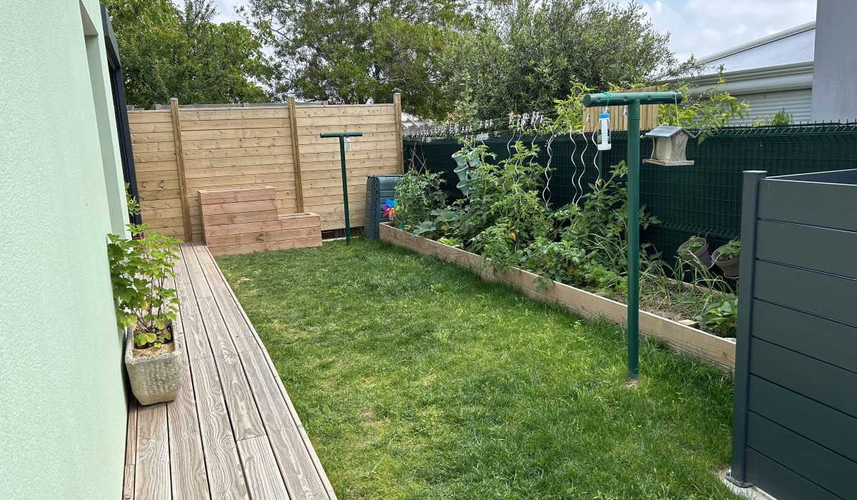 Ensemble d'aménagements bois